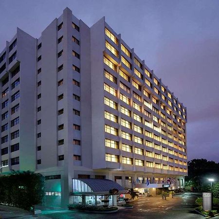 Radisson Hotel Santo Domingo Buitenkant foto